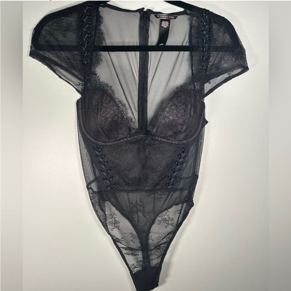 Victoria secret lace gothic mesh bodysuit M - Picture 3 of 4